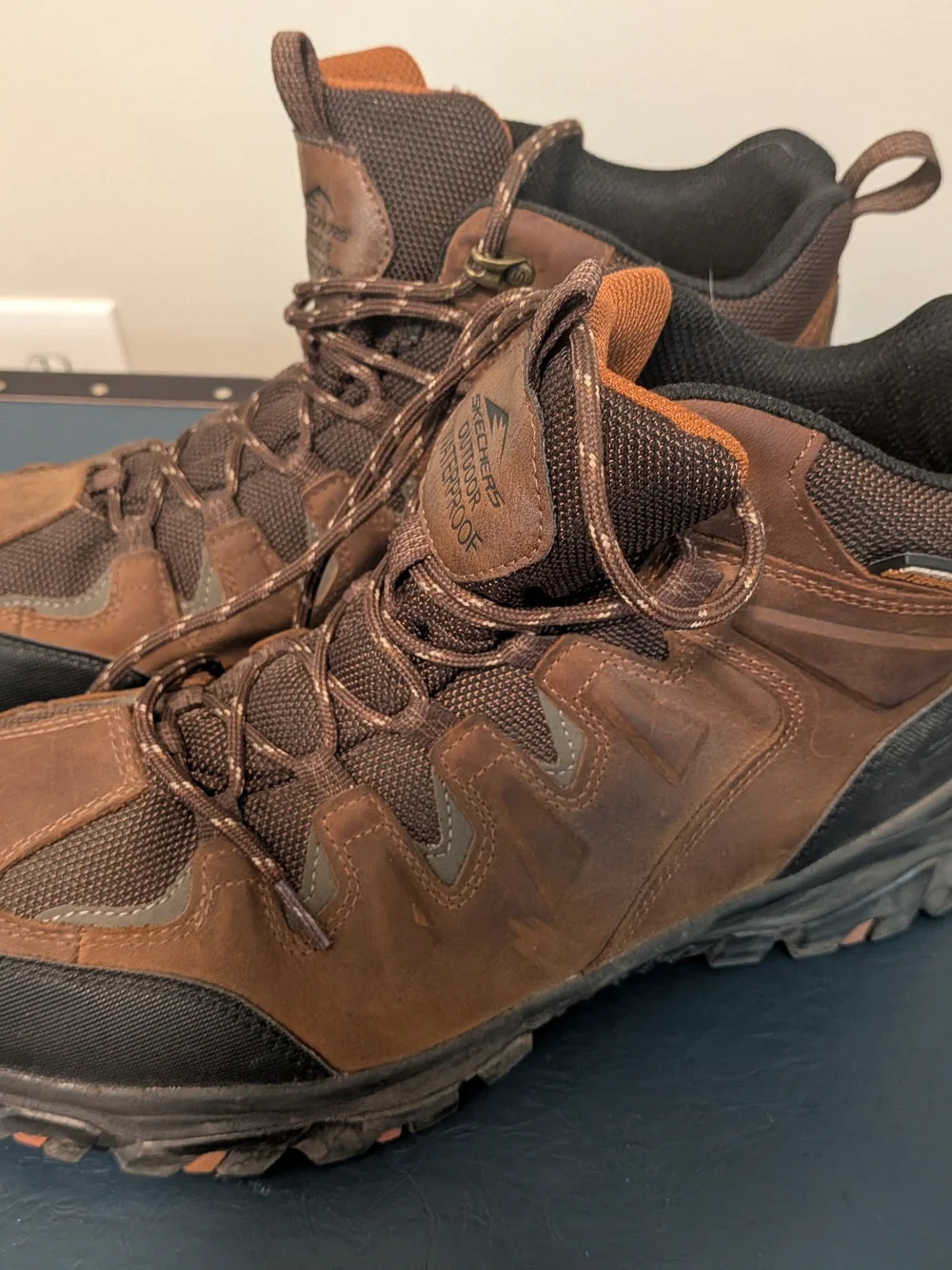 Waterproof Brown Men's Hiking Boots